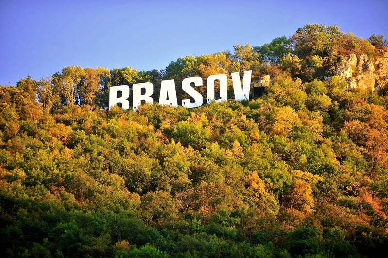 Descopera cele mai frumoase locuri de vizitat in Brasov si alege cea mai buna cazare la munte!